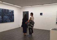 Pablo Astrain pinta en directo en la galería 10